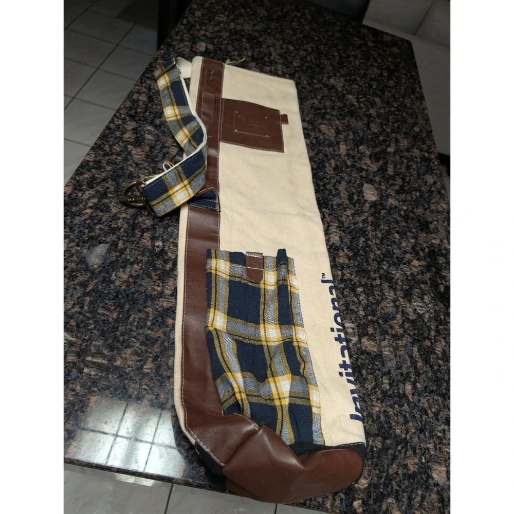 Liberty Mutual Invitational Practice Par 3 Carry Sunday Golf Bag Canvas Leather